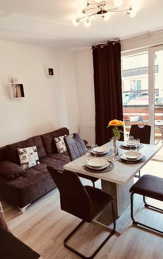 Rîşnov Apartament Comfort Primaverii מראה חיצוני תמונה